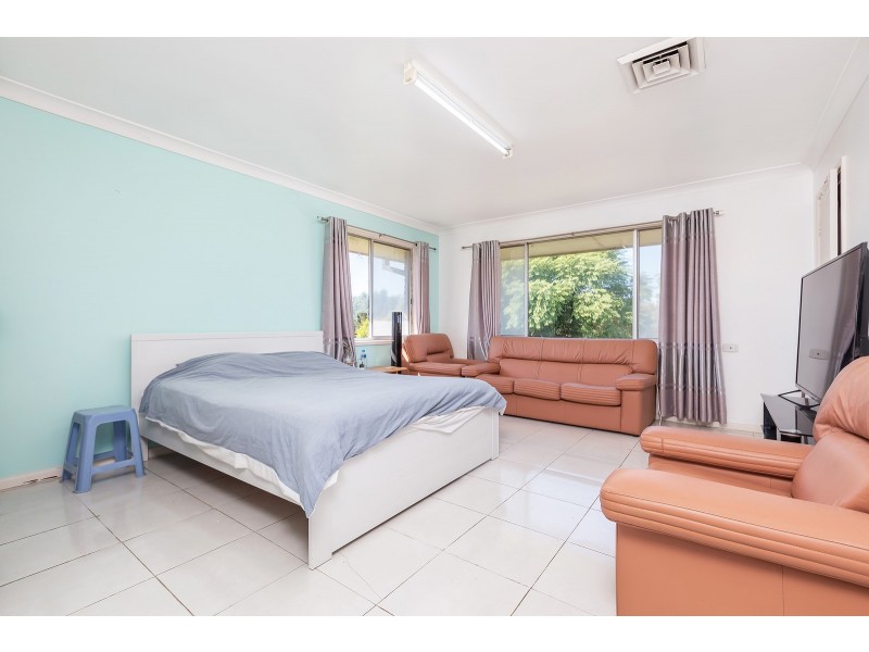33 Eastern Avenue, Tarro NSW 2322