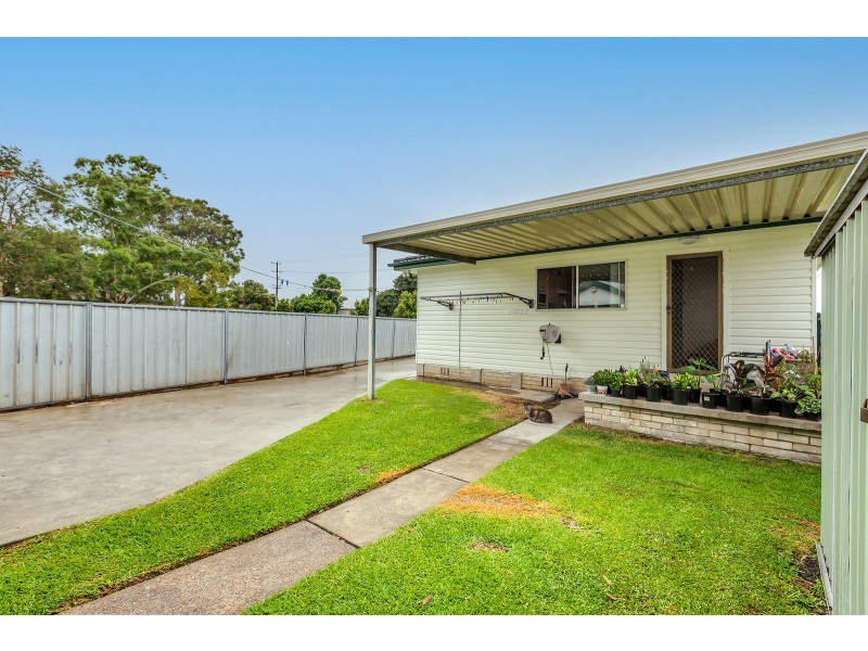 2 Quarter Sessions Road, Tarro NSW 2322