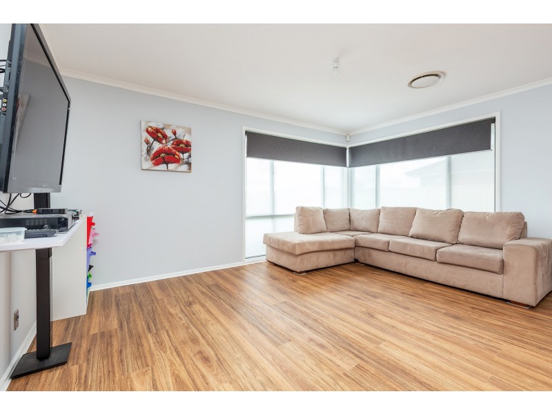 68 Nardoo Avenue, Aberglasslyn NSW 2320