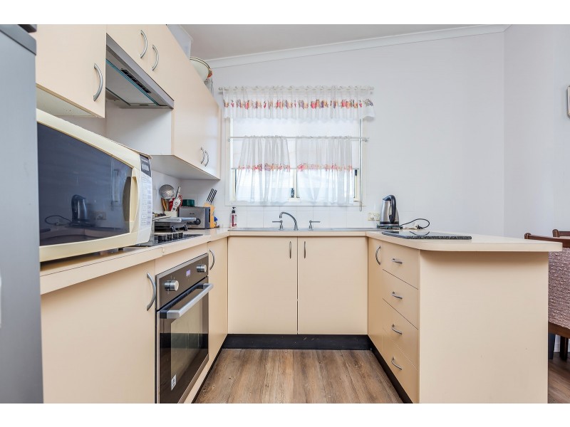 40/15 Quarter Sessions Road, Tarro NSW 2322