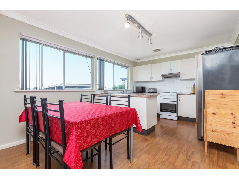 59 Redbill Drive, Woodberry NSW 2322