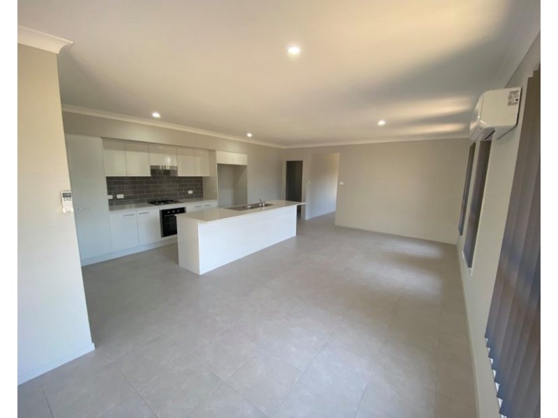 3 Wakun Street, Fletcher NSW 2287