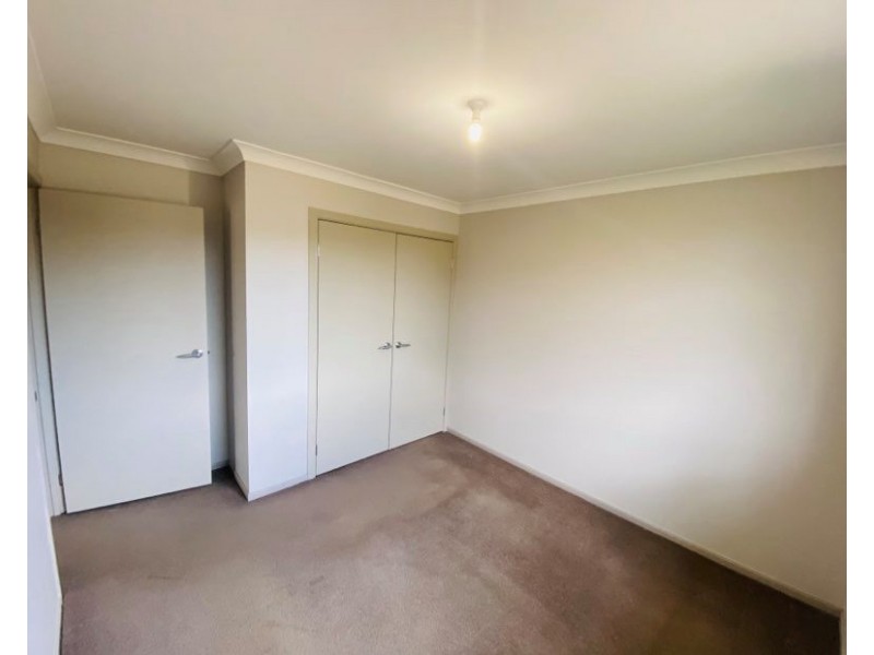 2/6 Semillon Ridge, Gillieston Heights NSW 2321