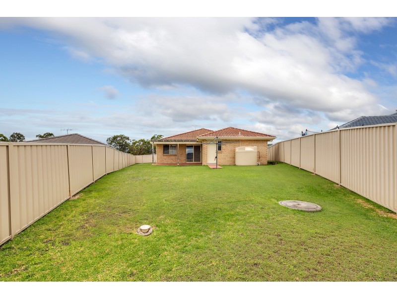 37 Diamond Circuit, Rutherford NSW 2320