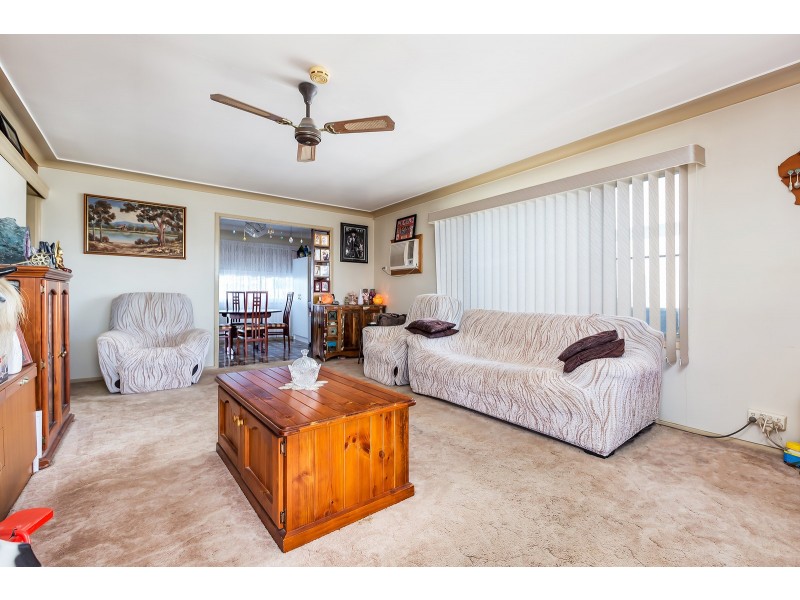 11 Chichester Avenue, Tarro NSW 2322