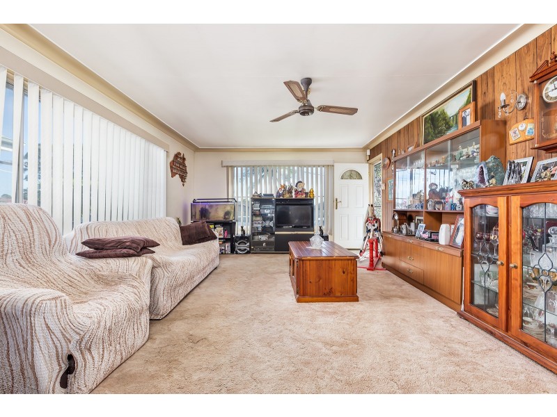 11 Chichester Avenue, Tarro NSW 2322