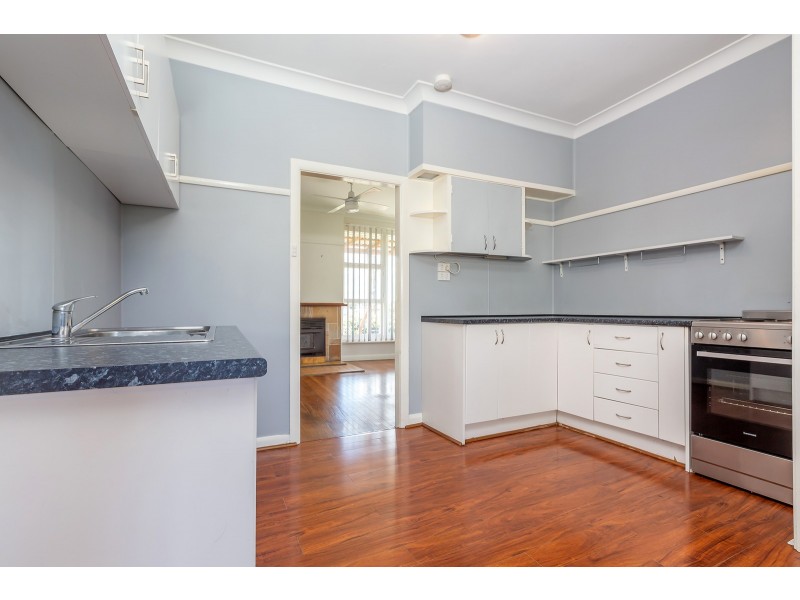 116 Anderson Drive, Tarro NSW 2322