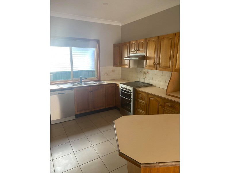 18 Delprat Avenue, Beresfield NSW 2322