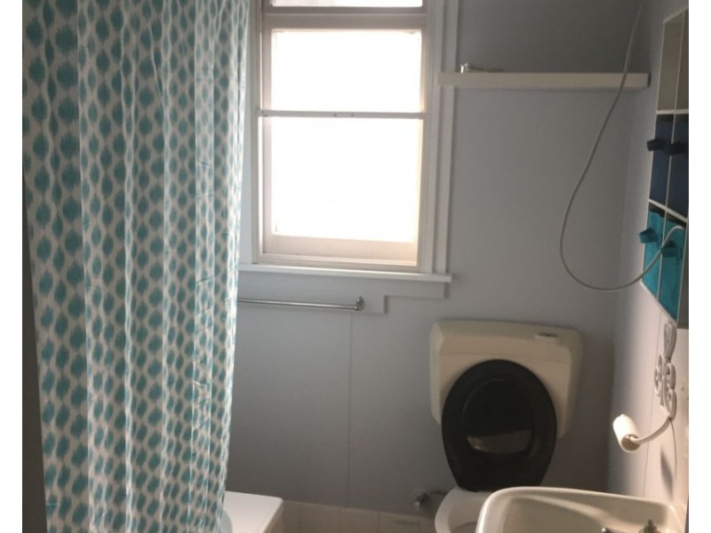 128 Lawson Avenue, Woodberry NSW 2322