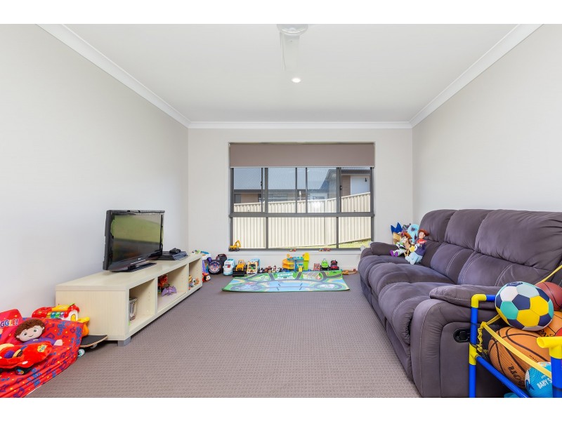 18 Isla Street, Raworth NSW 2321