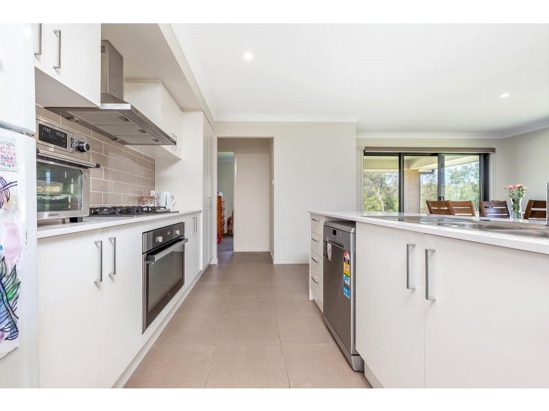 18 Isla Street, Raworth NSW 2321