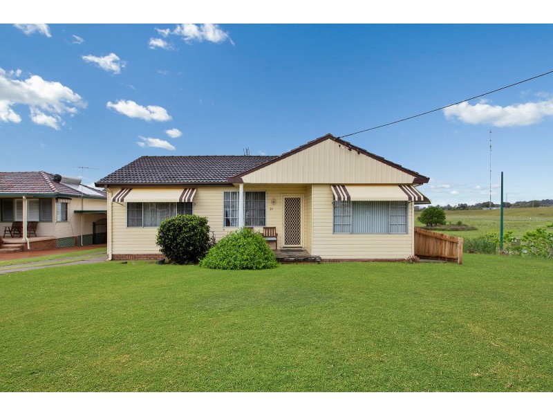 21 Redbill Drive, Woodberry NSW 2322