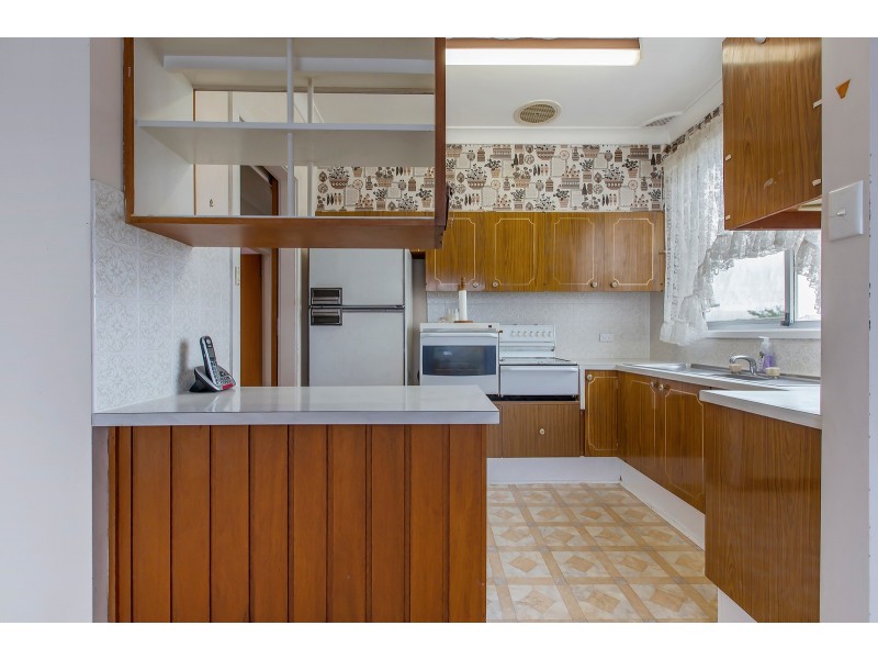 21 Redbill Drive, Woodberry NSW 2322