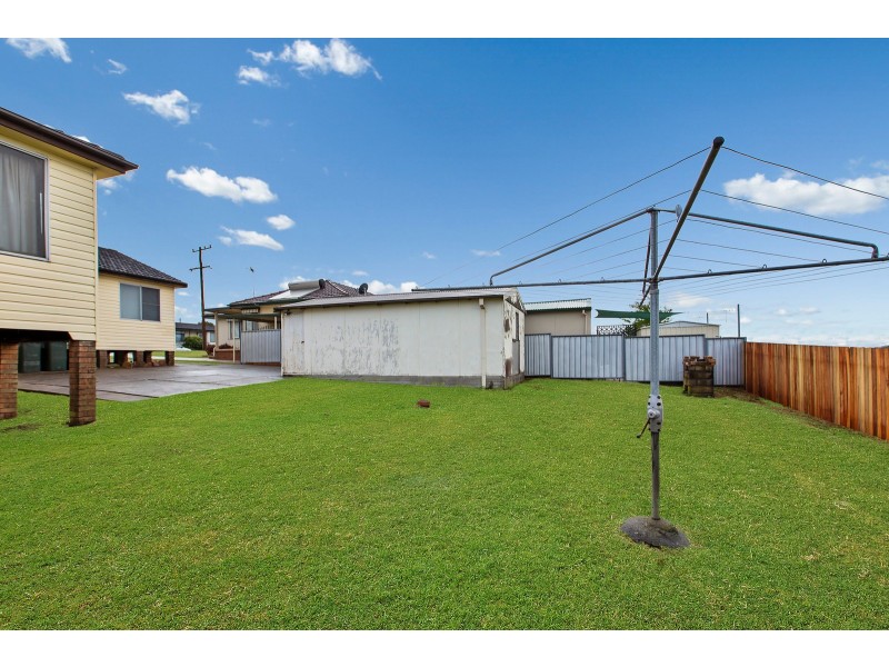 21 Redbill Drive, Woodberry NSW 2322
