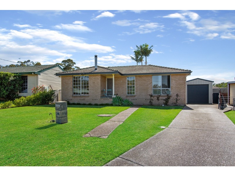 5 Sapphire Drive, Tarro NSW 2322