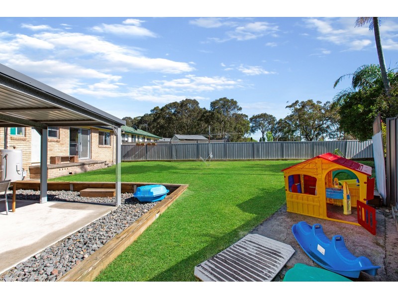 5 Sapphire Drive, Tarro NSW 2322