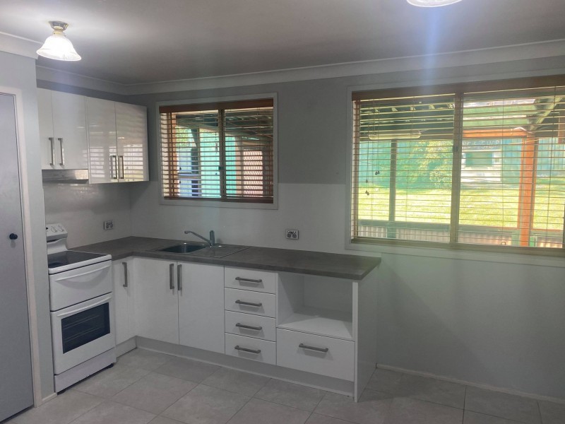 10 Holwell Circuit, Raymond Terrace NSW 2324