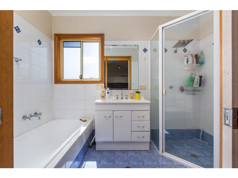 16 Edward Street, Kurri Kurri NSW 2327