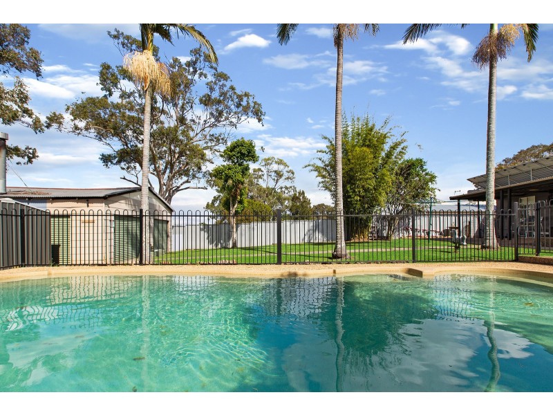 16 Southern Avenue, Tarro NSW 2322