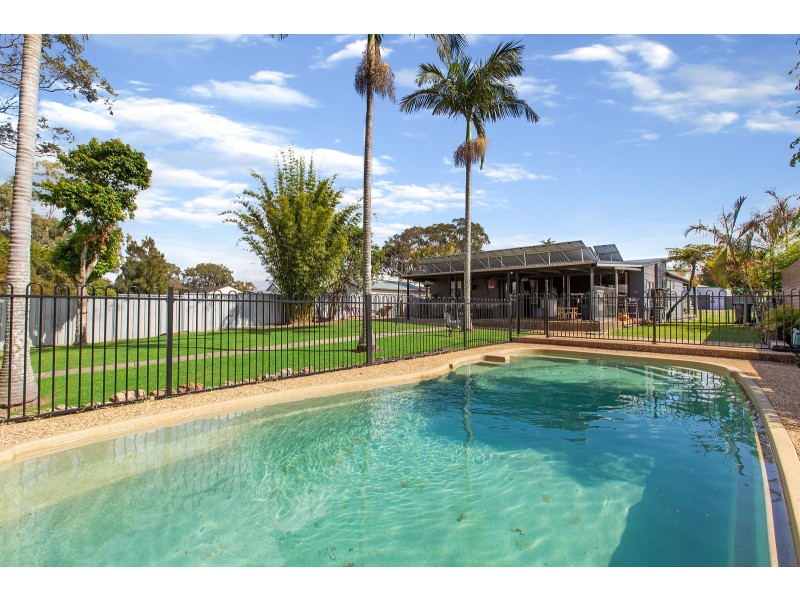 16 Southern Avenue, Tarro NSW 2322