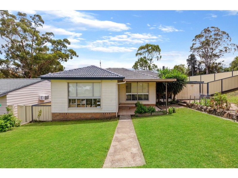 1 Hague Street, Rutherford NSW 2320