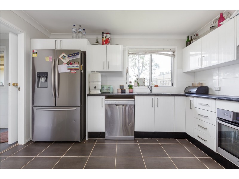 1 Hague Street, Rutherford NSW 2320