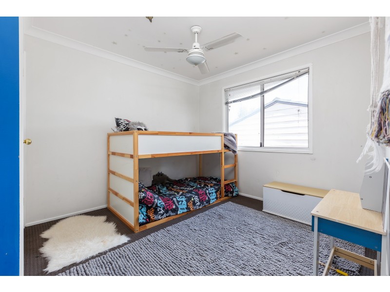 1 Hague Street, Rutherford NSW 2320