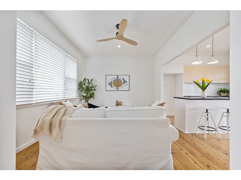 10 Christie Road, Tarro NSW 2322