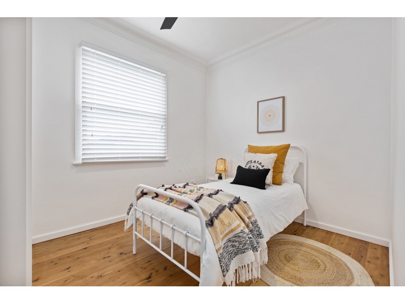 10 Christie Road, Tarro NSW 2322