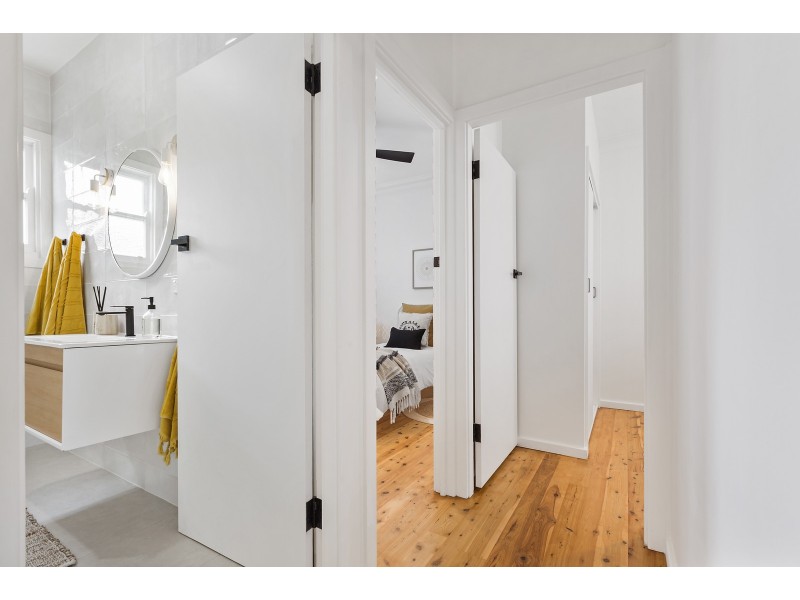 10 Christie Road, Tarro NSW 2322