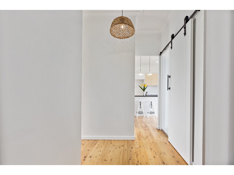 10 Christie Road, Tarro NSW 2322