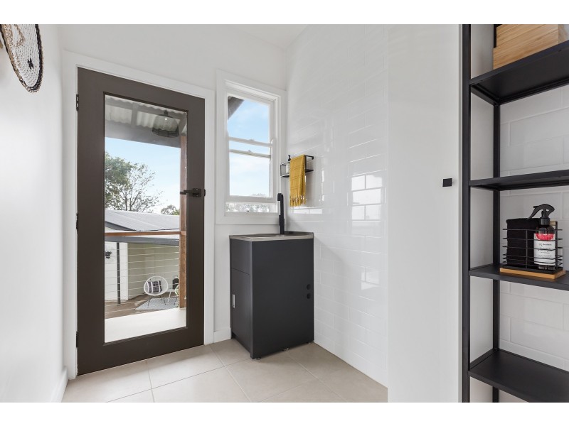 10 Christie Road, Tarro NSW 2322