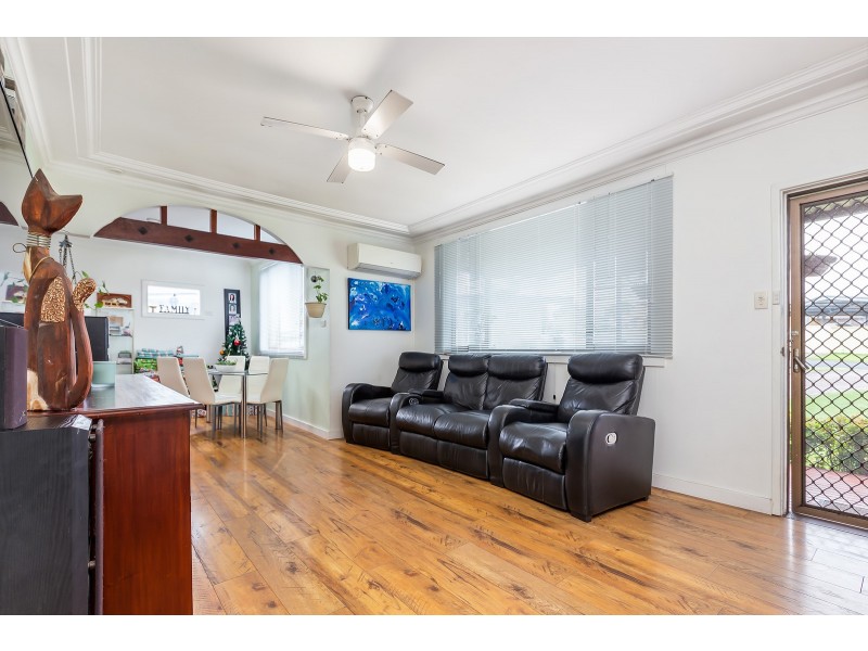 8 Adelaide Street, Beresfield NSW 2322