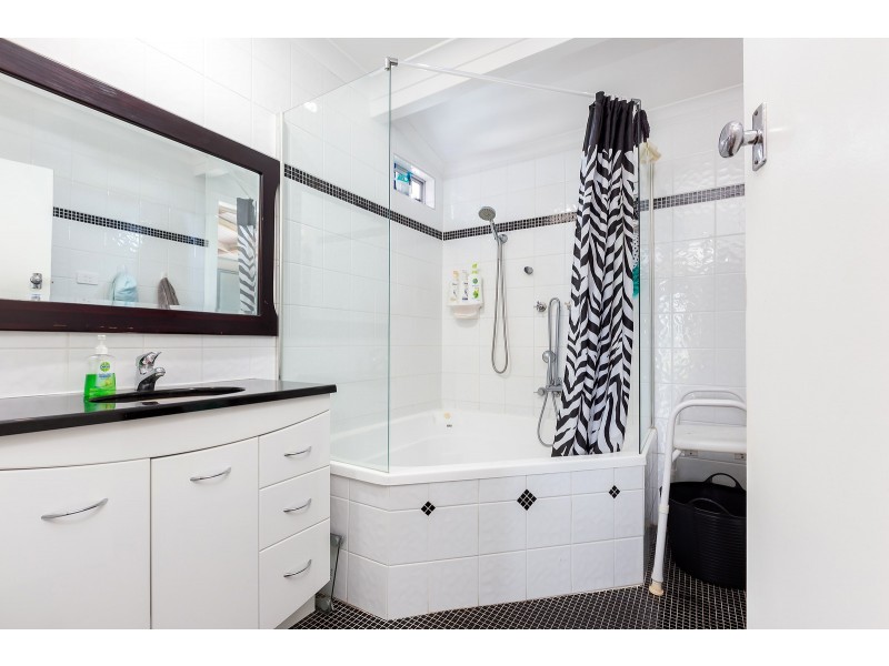 8 Adelaide Street, Beresfield NSW 2322