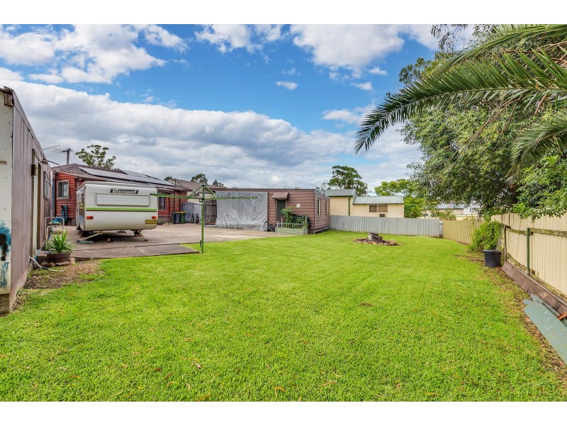 8 Adelaide Street, Beresfield NSW 2322