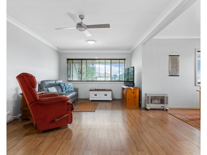 42 Beresford Avenue, Beresfield NSW 2322