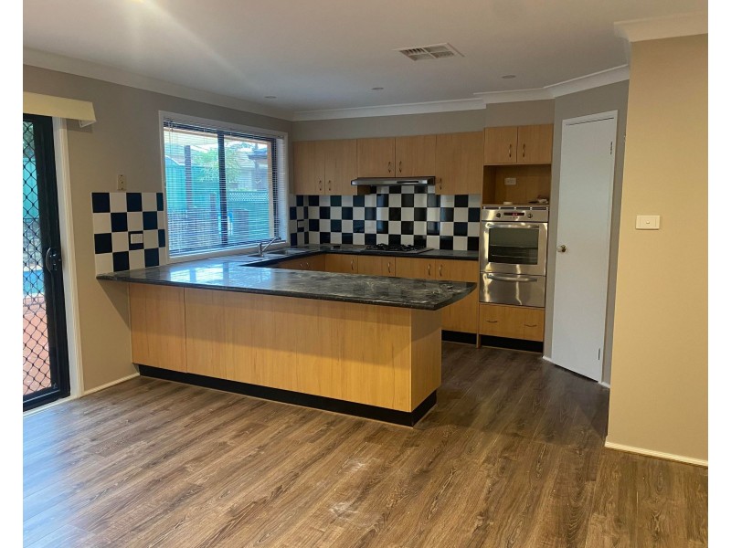 14 Basswood Crescent, Fletcher NSW 2287