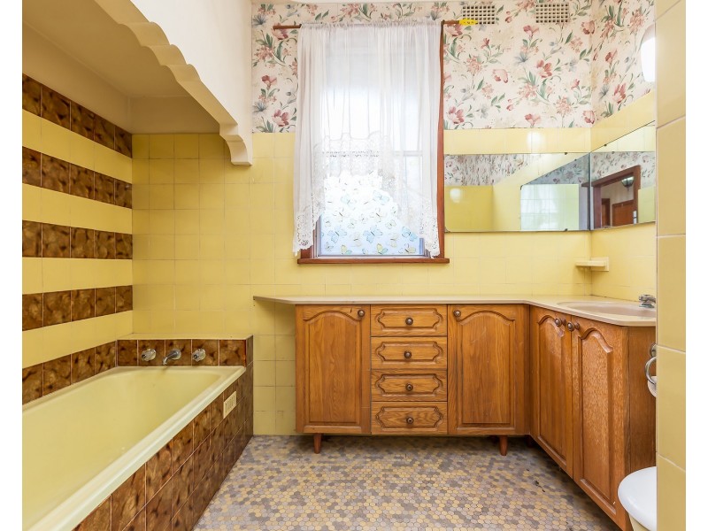 10 Landor Street, Beresfield NSW 2322