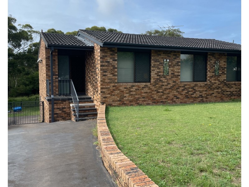 34 Popplewell Road, Fern Bay NSW 2295