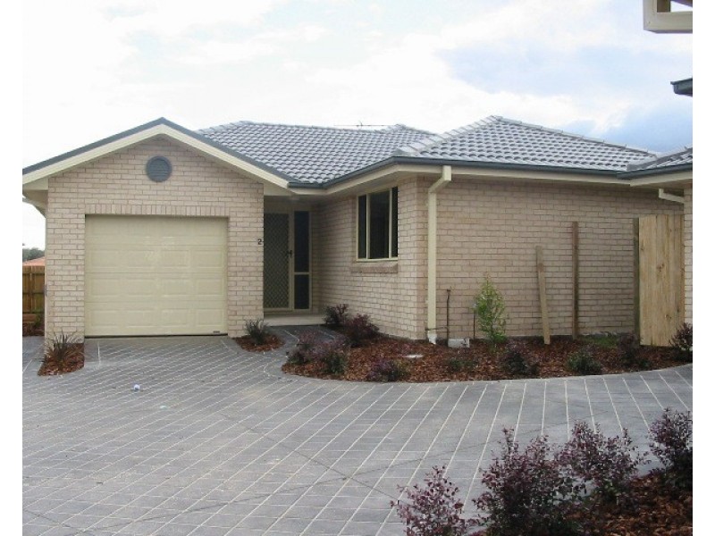 2/24-28 Hibiscus Crescent, Aberglasslyn NSW 2320