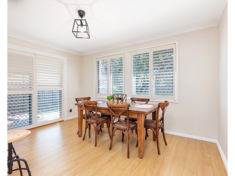 9 Windermere Avenue, Woodberry NSW 2322
