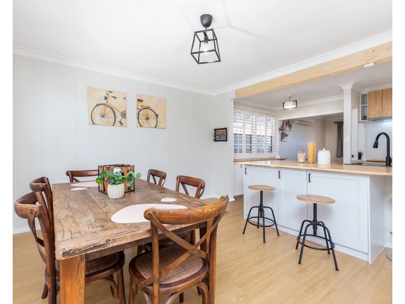 9 Windermere Avenue, Woodberry NSW 2322