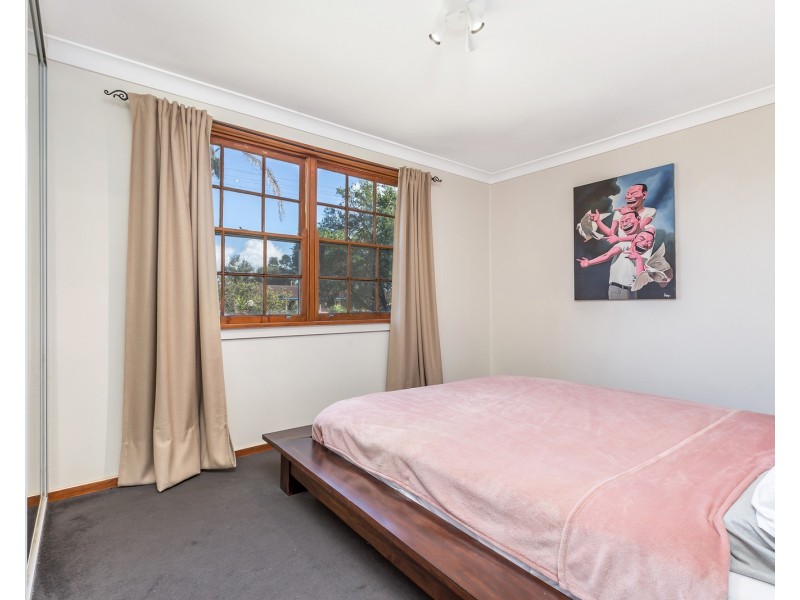 9 Windermere Avenue, Woodberry NSW 2322