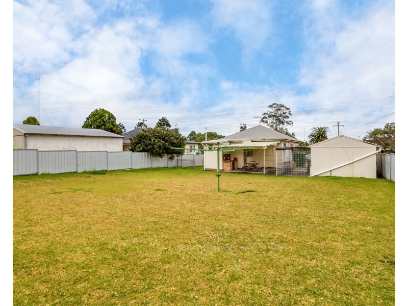 64 Anderson Drive, Tarro NSW 2322