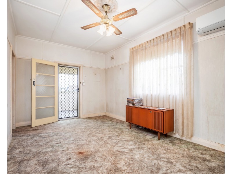 64 Anderson Drive, Tarro NSW 2322