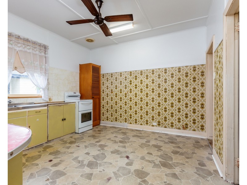 64 Anderson Drive, Tarro NSW 2322