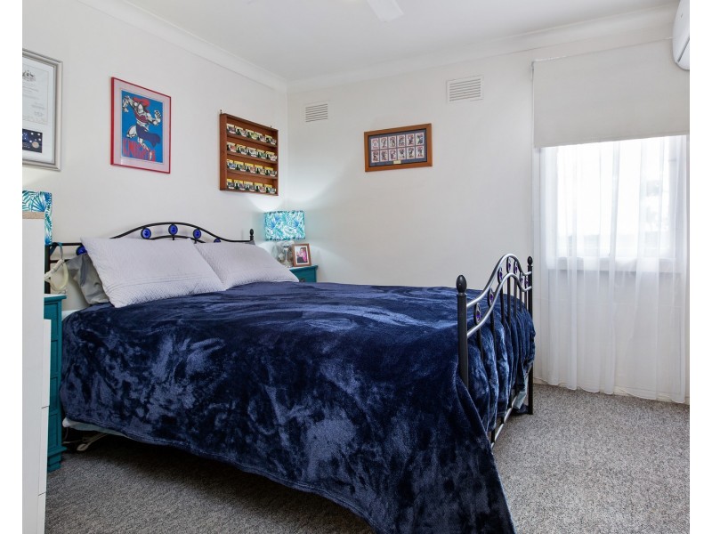 42 Greenway Avenue, Woodberry NSW 2322