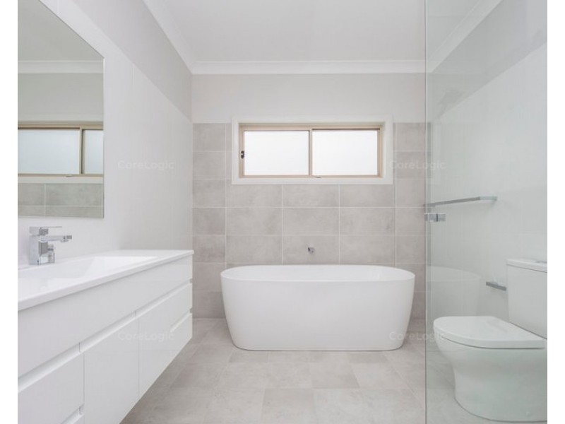 13 Magnetic Drive, Ashtonfield NSW 2323