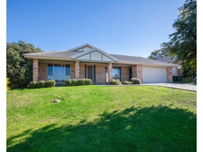 39 Tipperary Drive, Ashtonfield NSW 2323