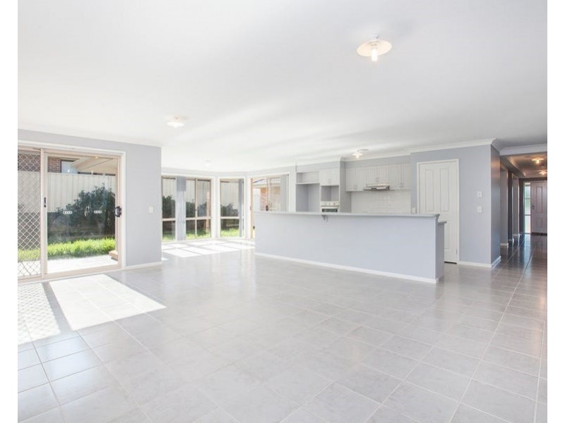 39 Tipperary Drive, Ashtonfield NSW 2323